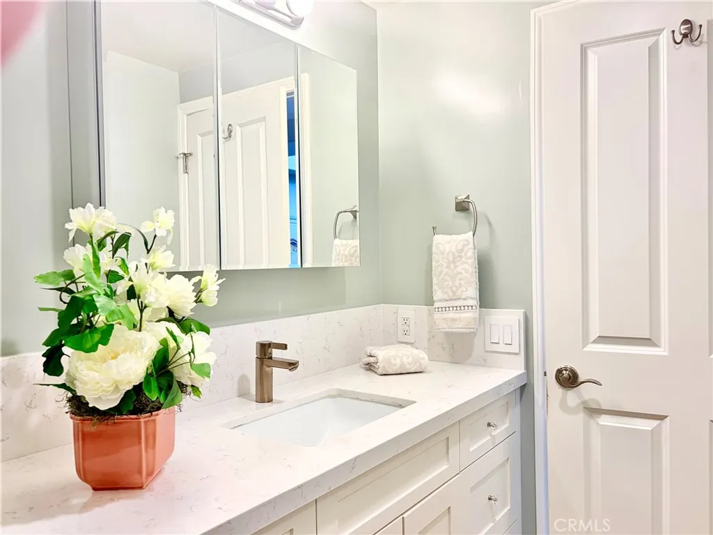 Additional image 18 of 13360 Del Monte Drive Unit M15-2C, Seal Beach, CA 90740