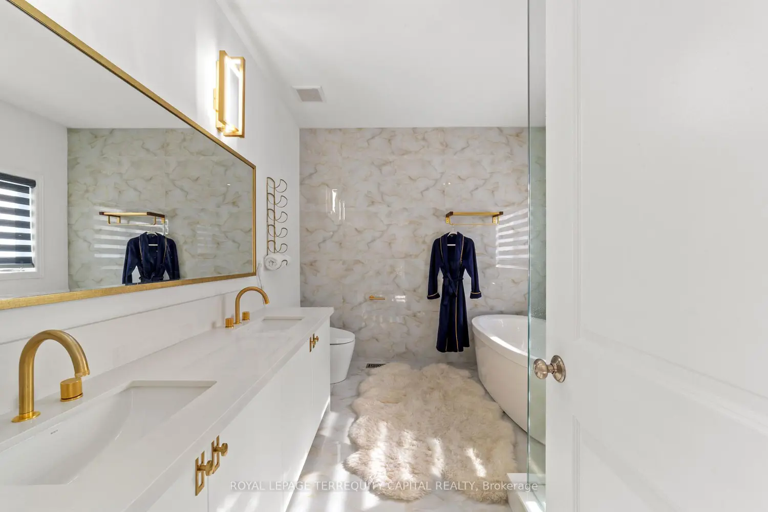 Additional image 10 of 144 Pine Hill Crescent