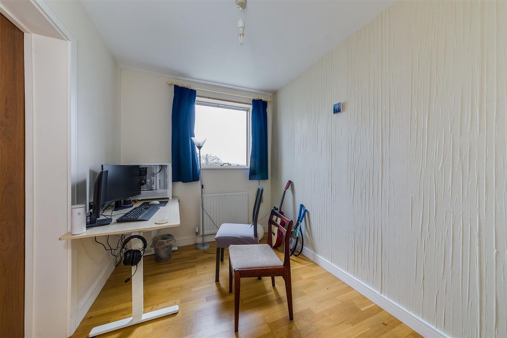 Additional image 8 of 2 bed flat to rentFive Mile Drive, Oxford OX2