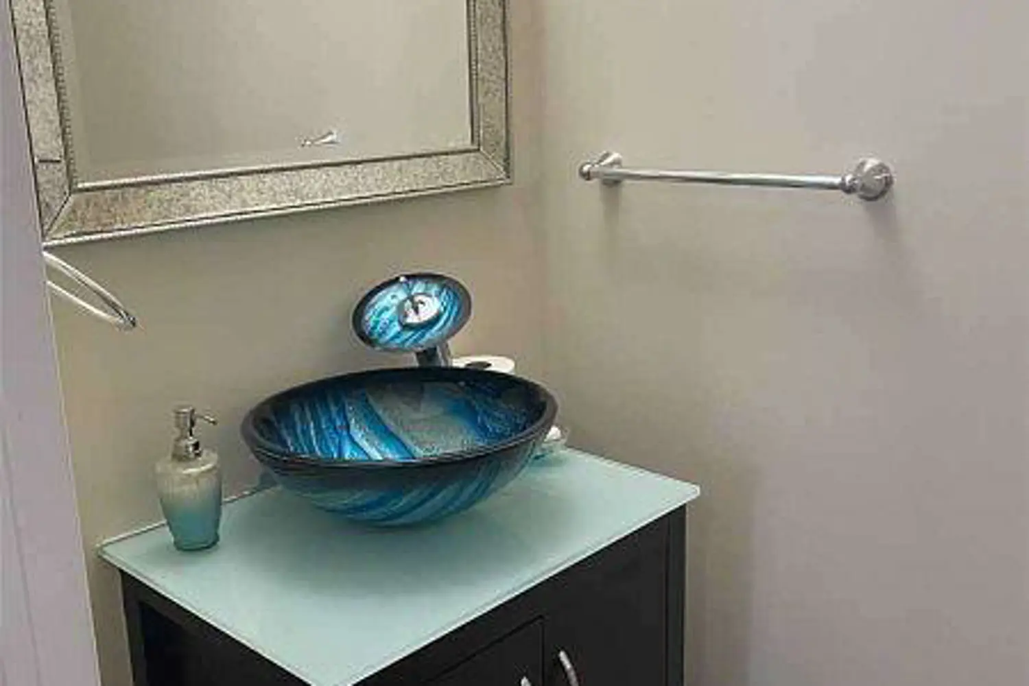 Additional image 11 of 3866 Thomas Street