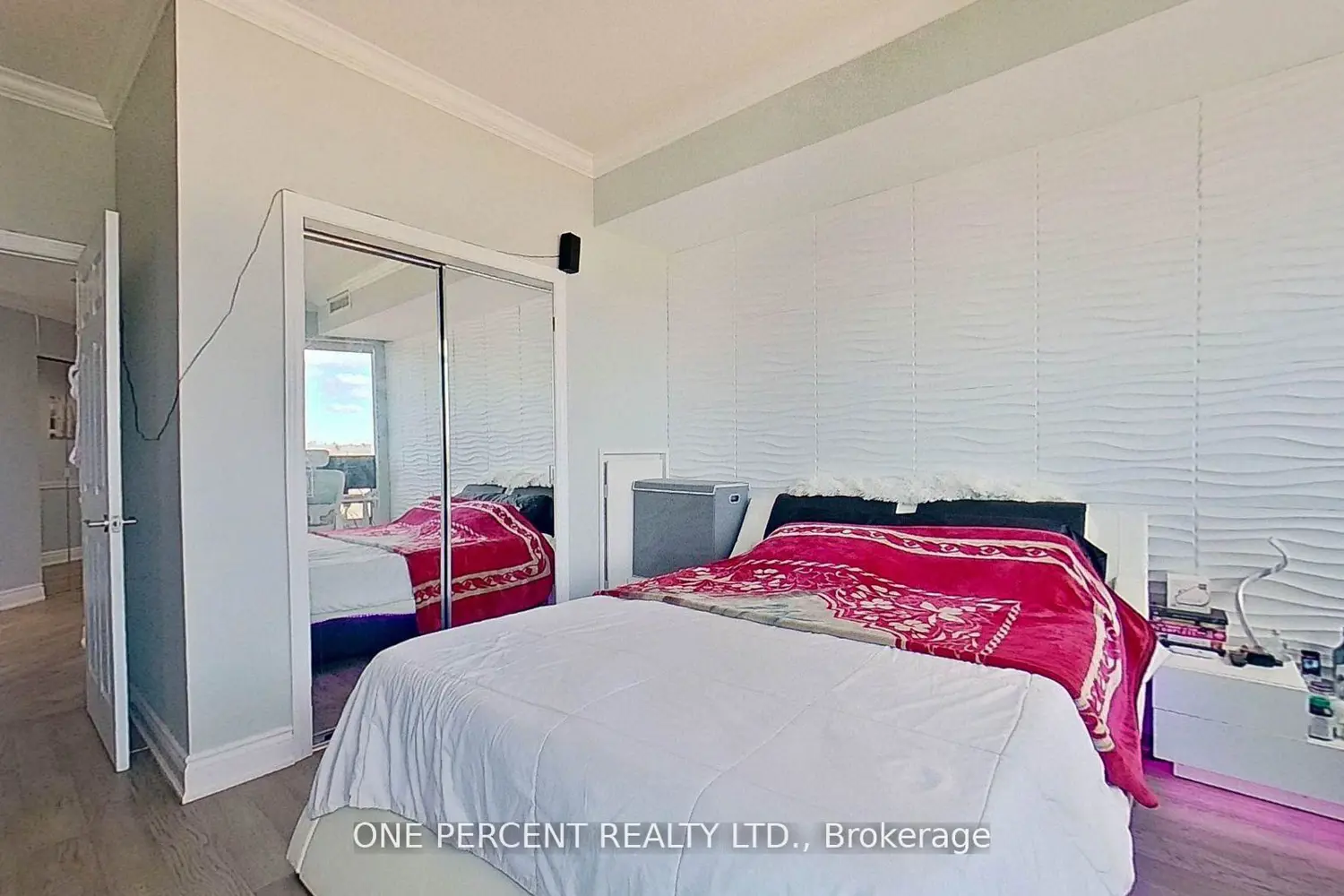 Additional image 16 of 33 Ellen Street 604