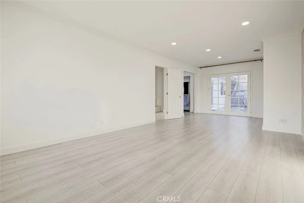 Additional image 6 of 3041 Alabama St, La Crescenta, CA 91214