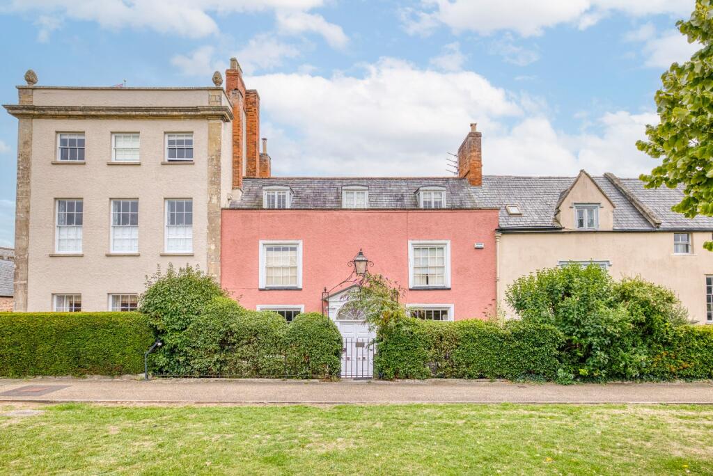 Additional image 25 of Cathedral Green Wells