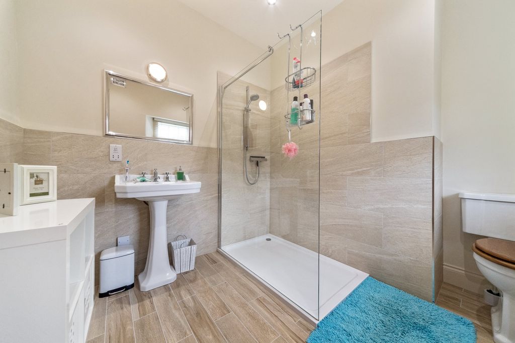Additional image 13 of 4 bed barn conversion to rentOldstead, York, North Yorkshire YO61