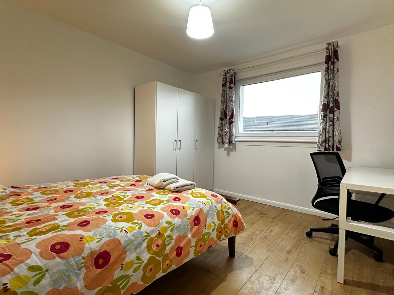 Additional image 3 of 2 Bed Flat, Hailesland Grove, EH14, N1 7GU