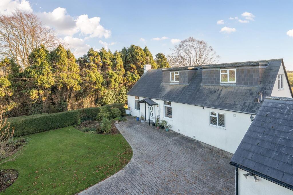 Additional image 13 of Tintinhull Road, Chilthorne Domer, Somerset.