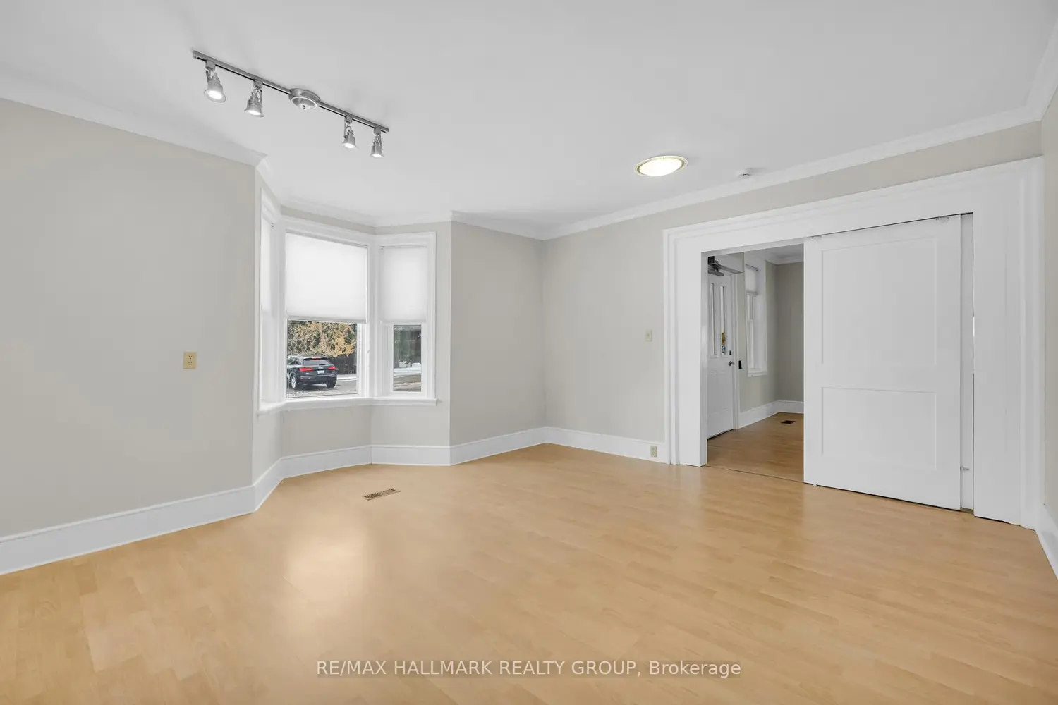 Additional image 4 of 10 Wellington Street