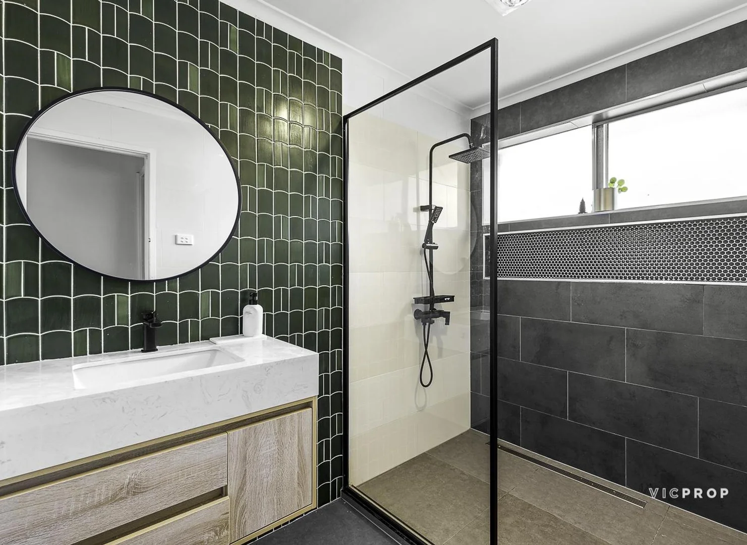 Additional image 11 of 32 Buckmaster Drive, Mill Park VIC 3082