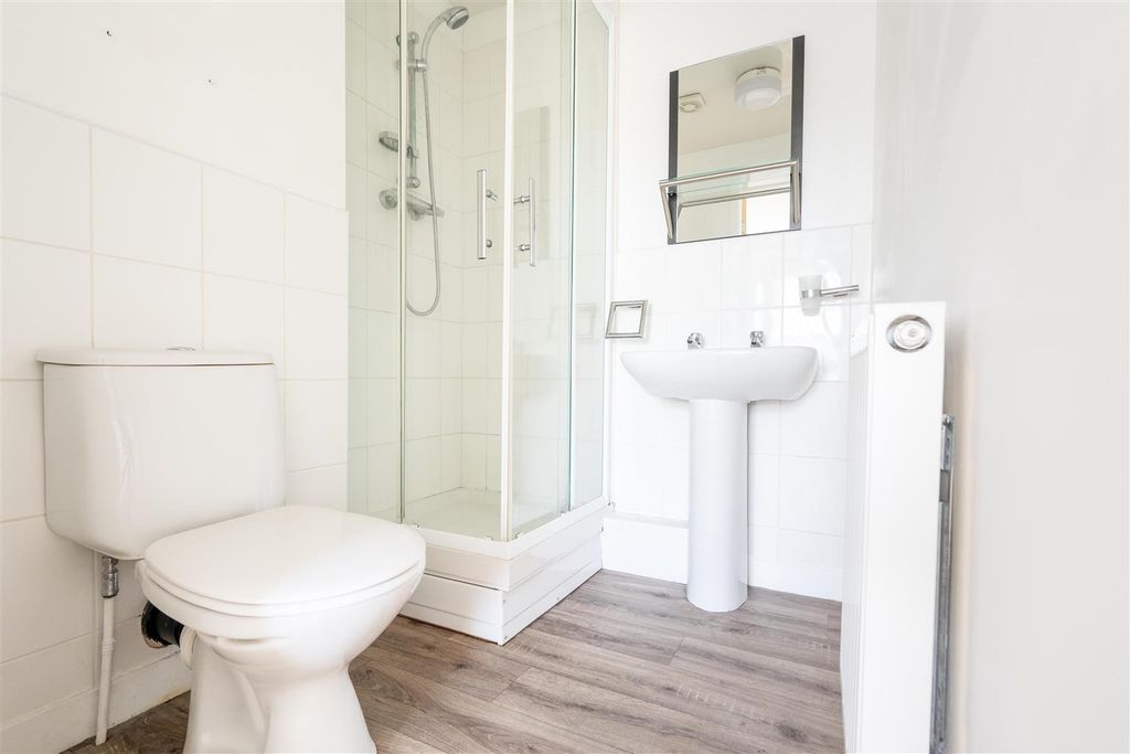 Additional image 7 of 5 bed semi-detached house to rentHarrington Way, Ashington NE63