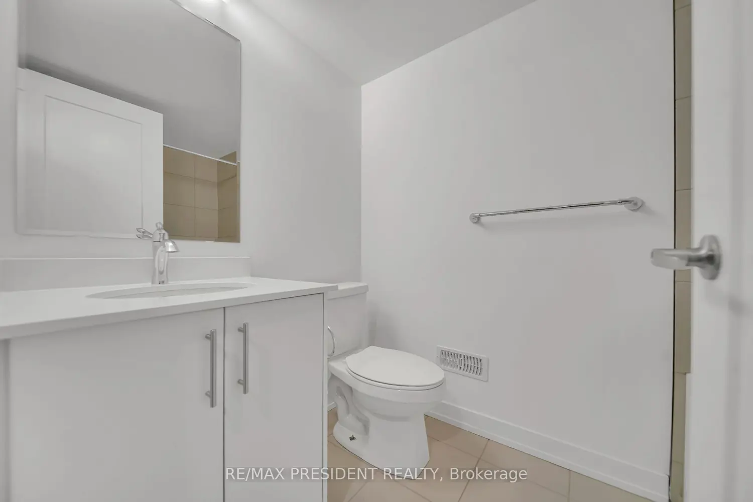 Additional image 19 of 940 David Street 81