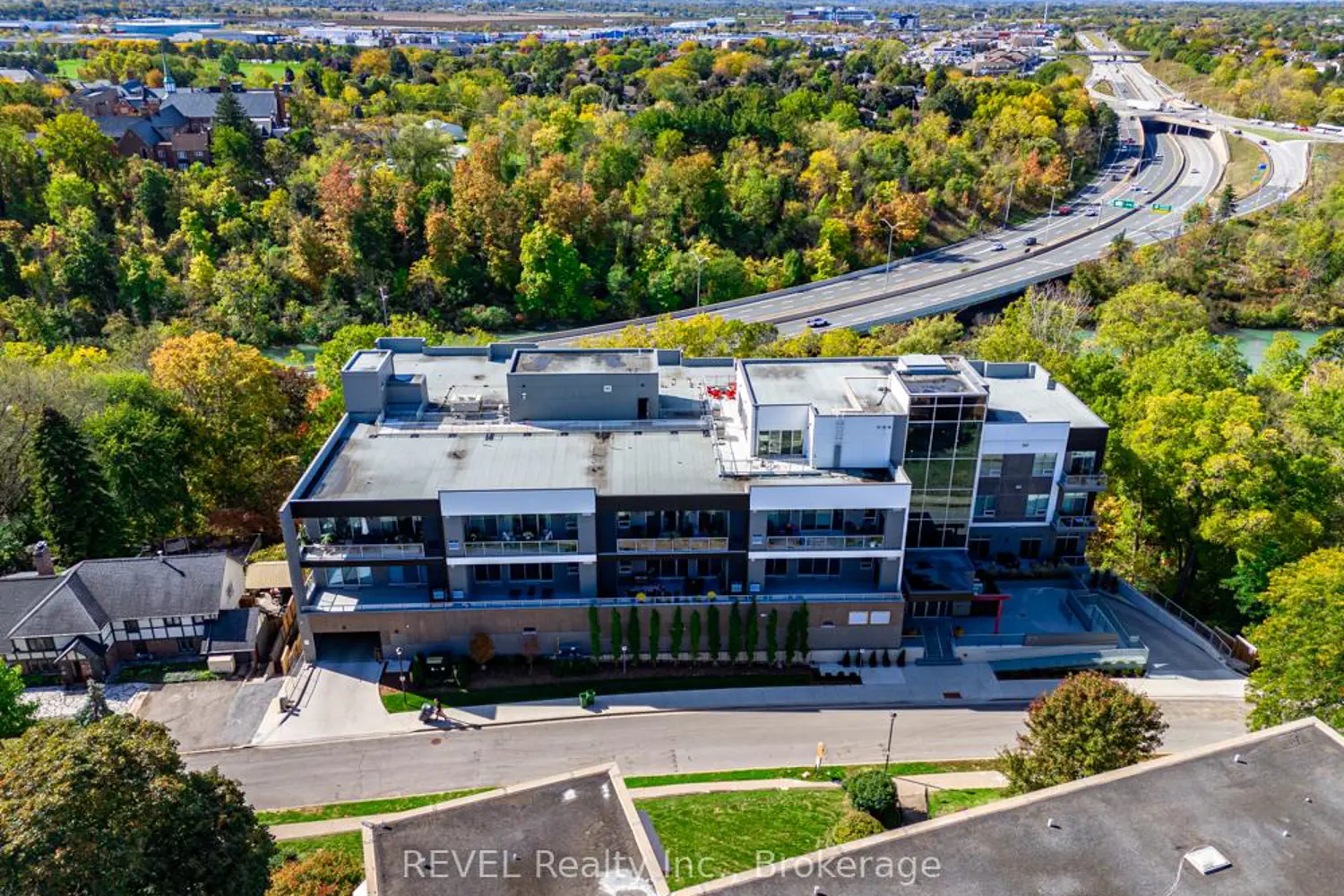 Additional image 17 of 77 Yates Street 405