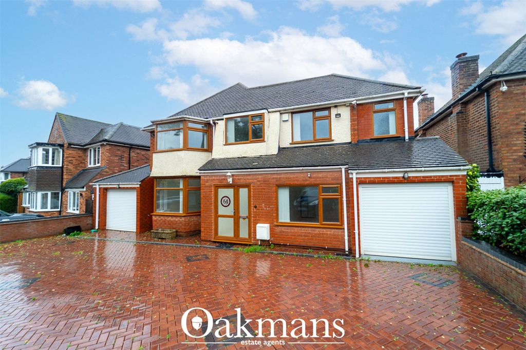 6 bed detached house to rentYew Tree Lane, Solihull, West Midlands B91