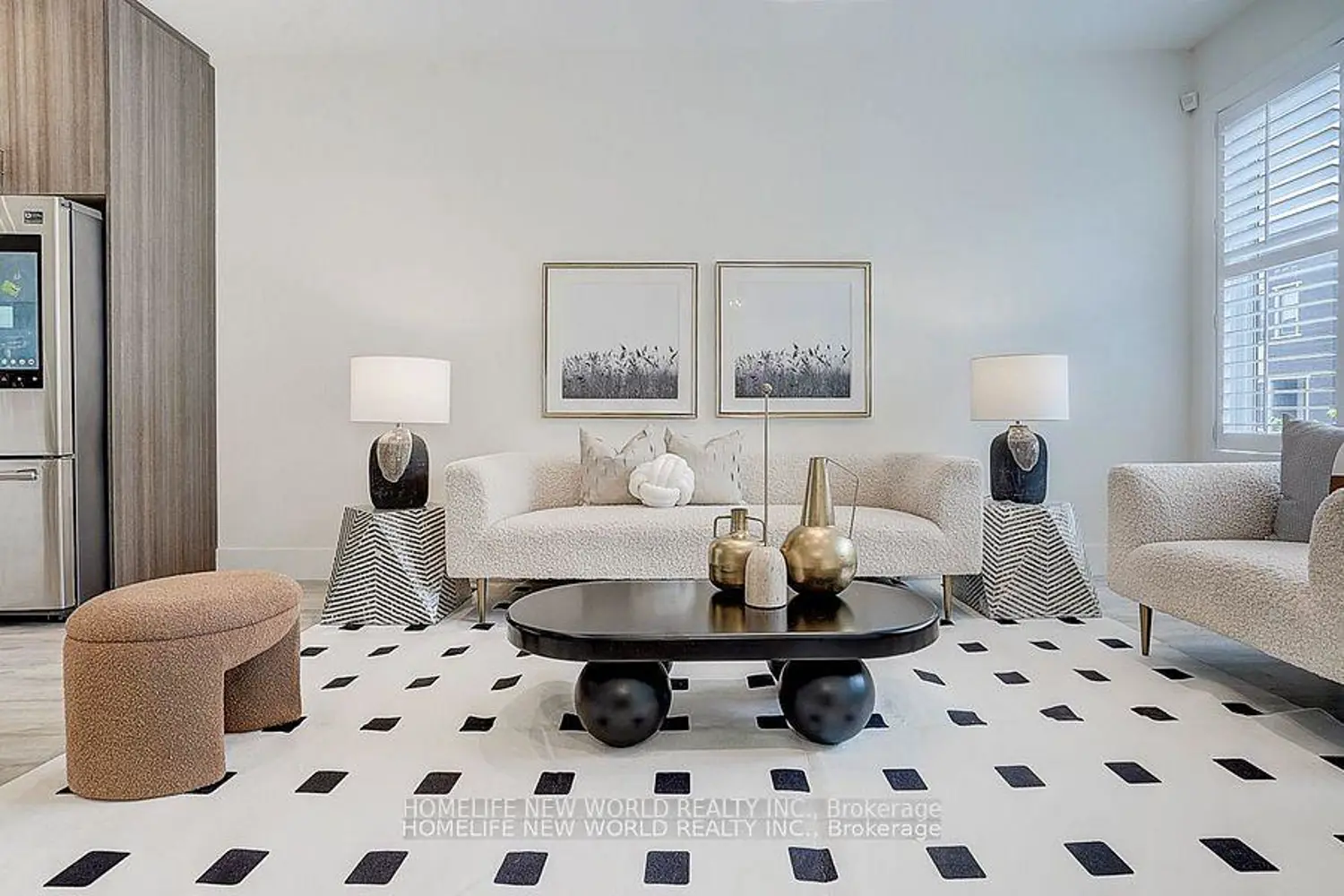 25 Sydney Circle photo 2