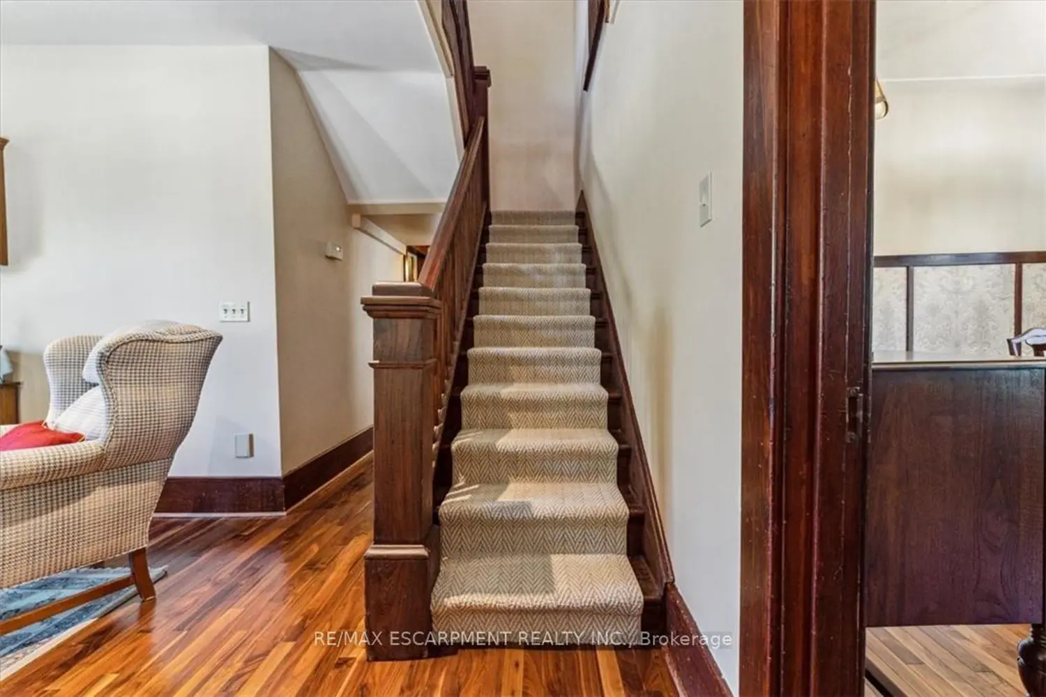 Additional image 10 of 2854 Prince William Street