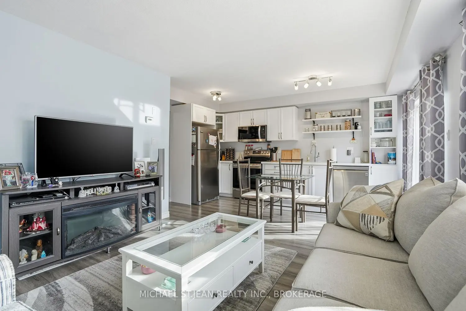 Additional image 9 of 213 Windwood Drive