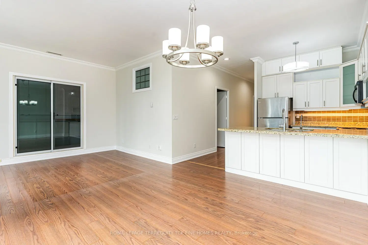Additional image 8 of 7 King Street 2105