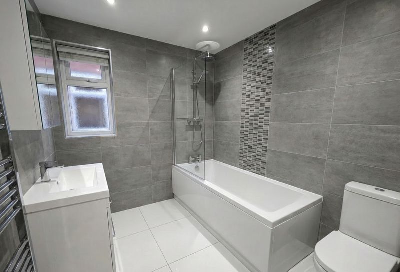 Additional image 6 of 25 bed detached house to rentEdge Street, Bilston WV14
