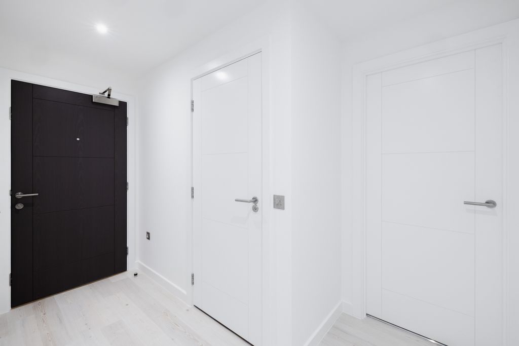 Additional image 9 of 2 bed flat to rentRue De Funchal, St. Helier, Jersey JE2