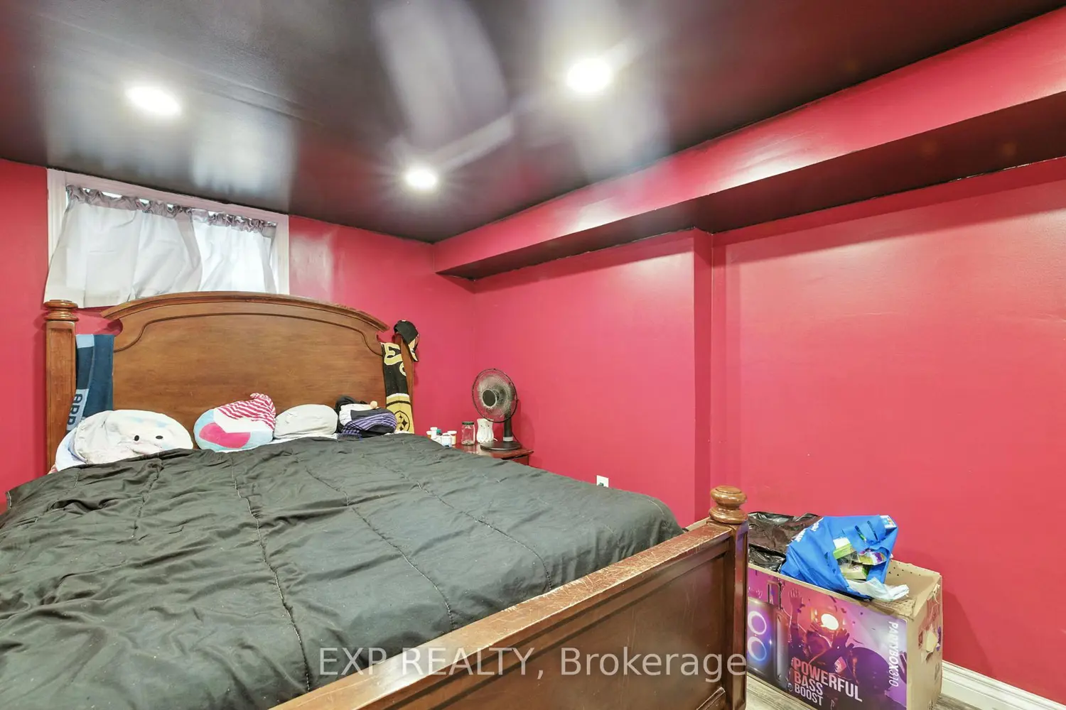 Additional image 18 of 20 Barrington Avenue