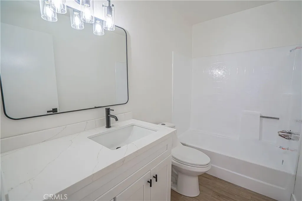 Additional image 33 of 25712 Lupita Dr, Valencia, CA 91355