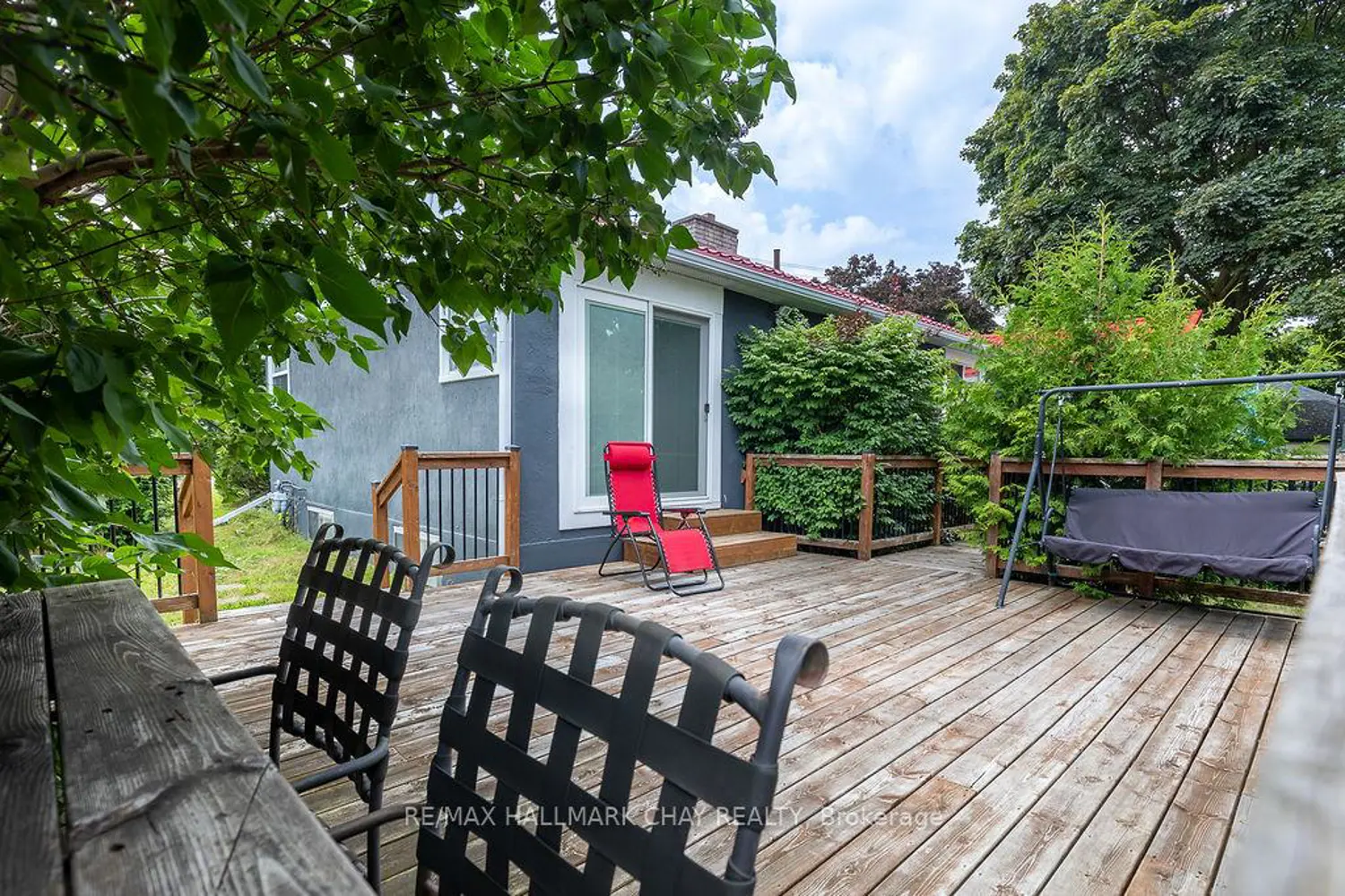 Additional image 9 of 325 Innisfil Street