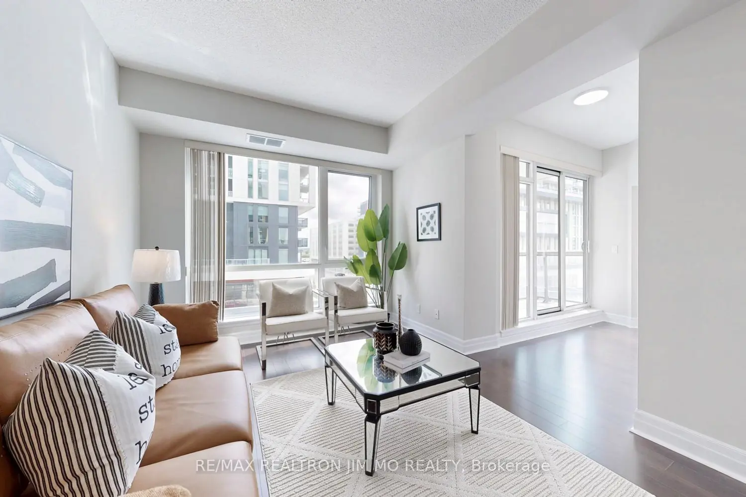 8110 Birchmount Road 416 photo 5