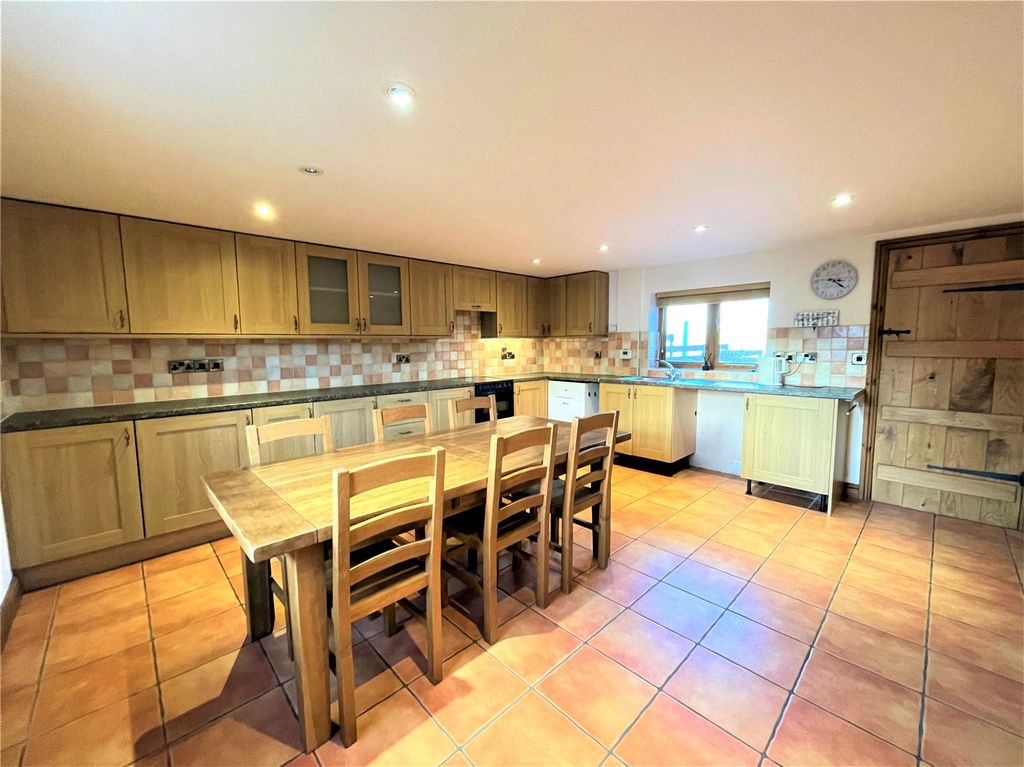 Additional image 3 of 3 bed semi-detached house to rentBettws Cedewain, Newtown, Powys SY16
