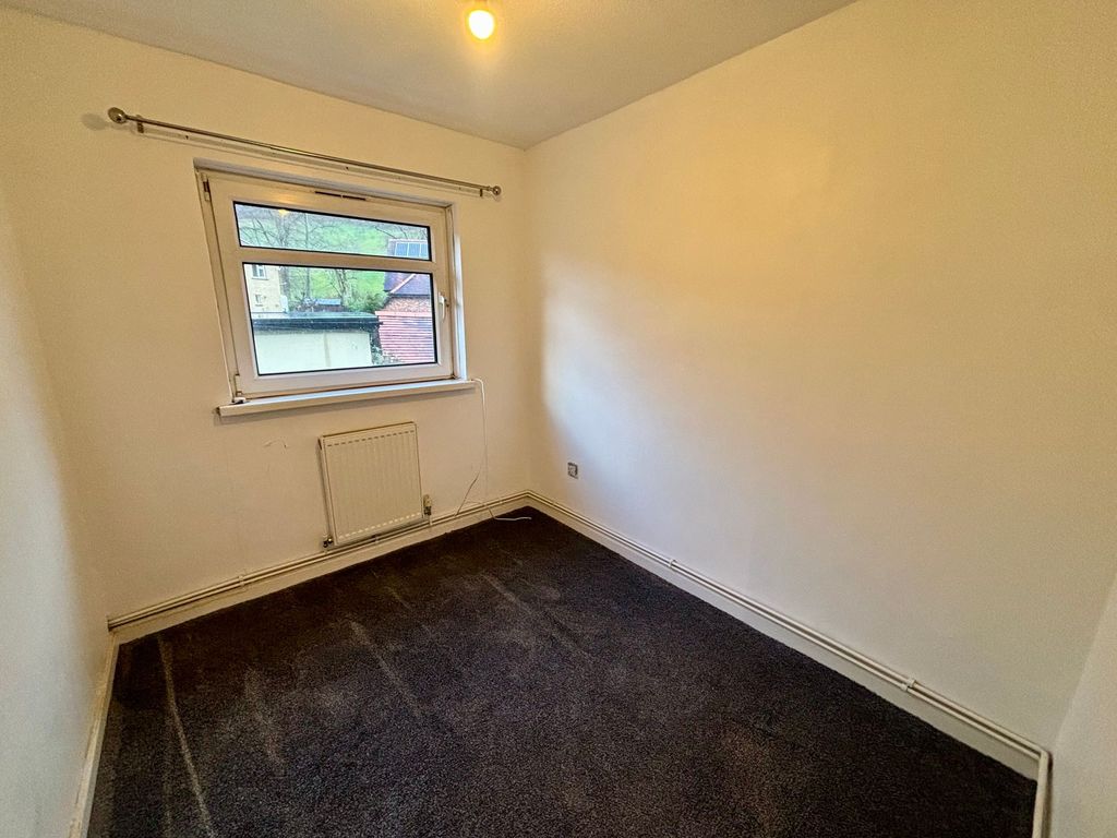 Additional image 5 of 2 bed flat to rentRowan Close, Mountain Ash CF45
