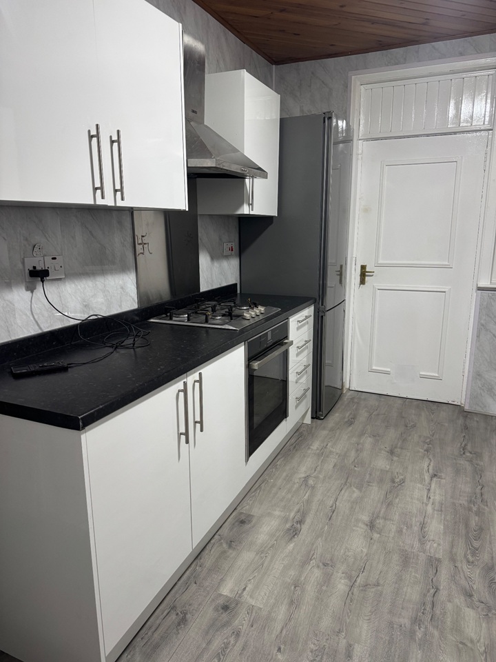 Additional image 7 of 4 Bed Flat, Ferry Road, EH4, N1 7GU