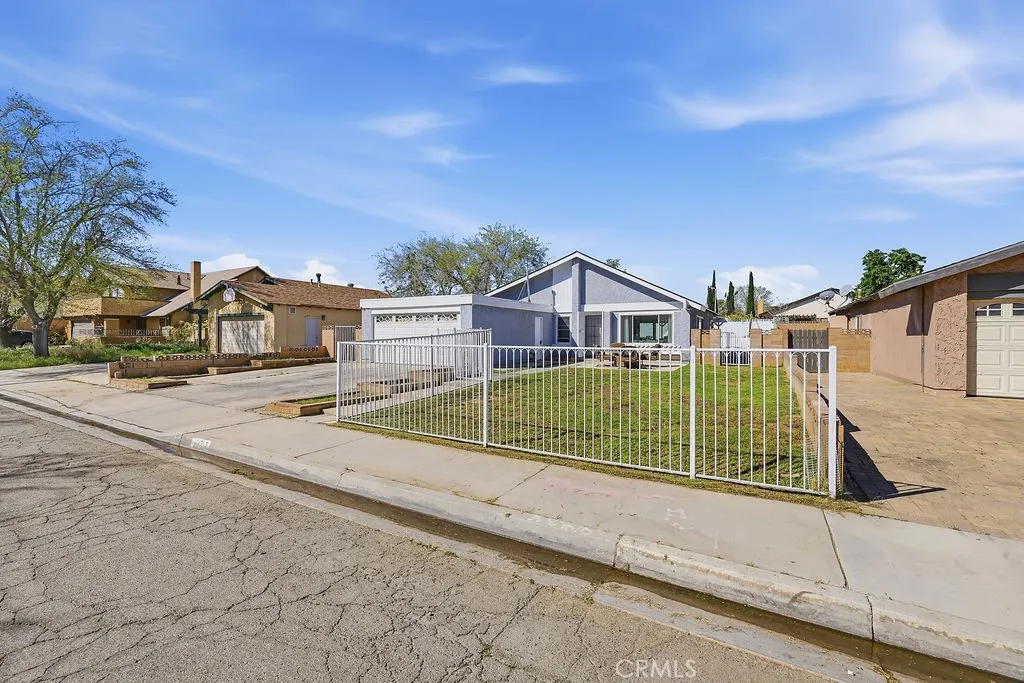 Additional image 71 of 44727 Benald Street, Lancaster, CA 93535