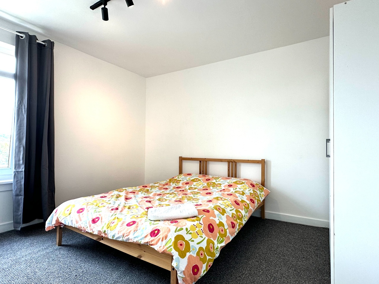 Additional image 4 of 3 Bed Flat, Oxgangs Crescent, EH13, N1 7GU