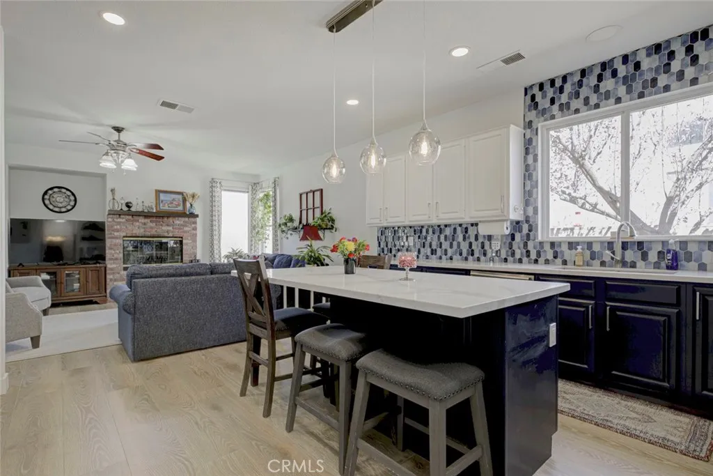 Additional image 13 of 43353 Honeybee Ln, Lancaster, CA 93536