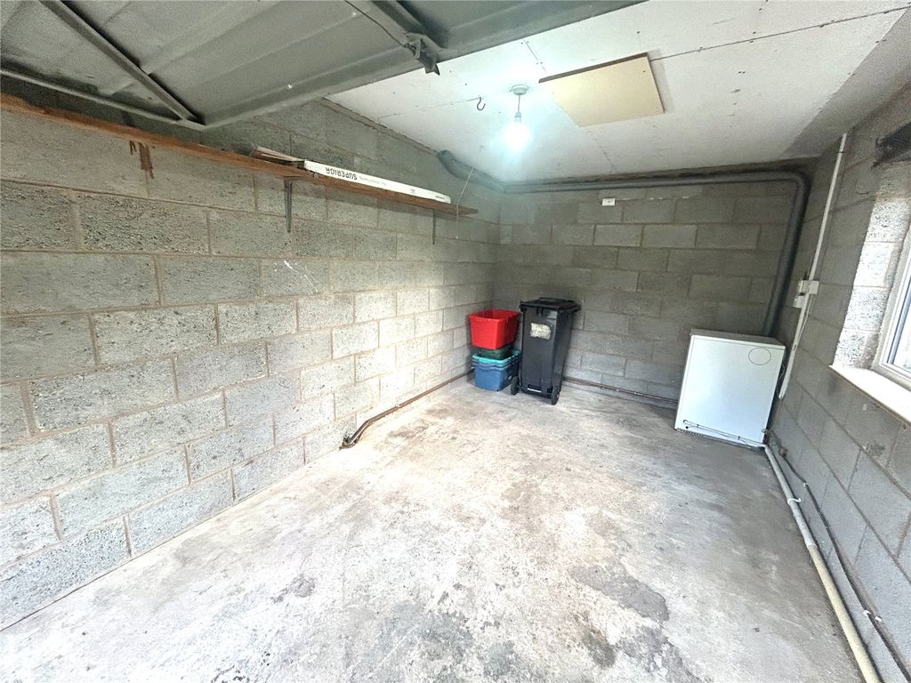 Additional image 16 of 3 bed bungalow to rentDunromin, Dolfor, Newtown, Powys SY16