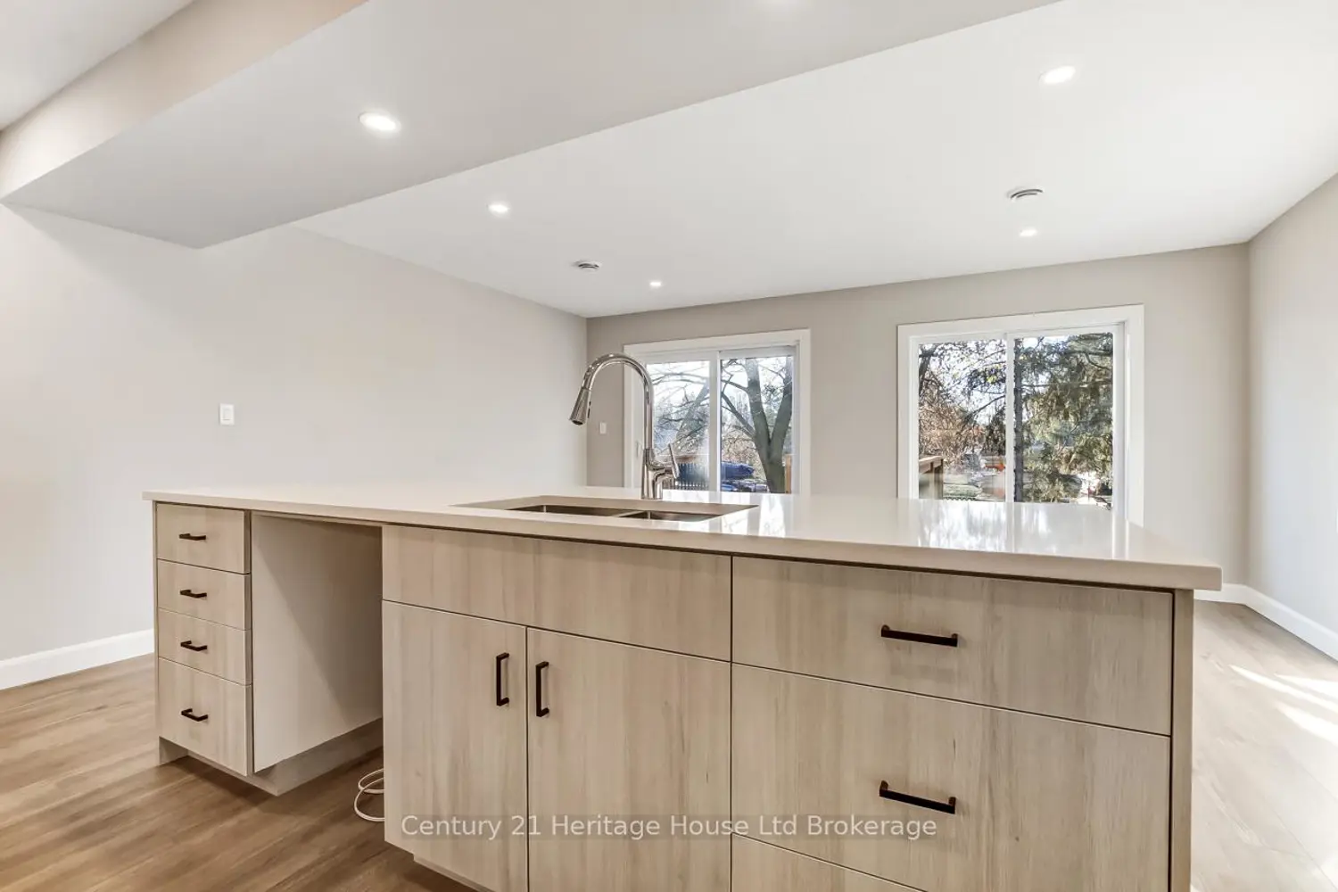 Additional image 6 of 846 Water Street