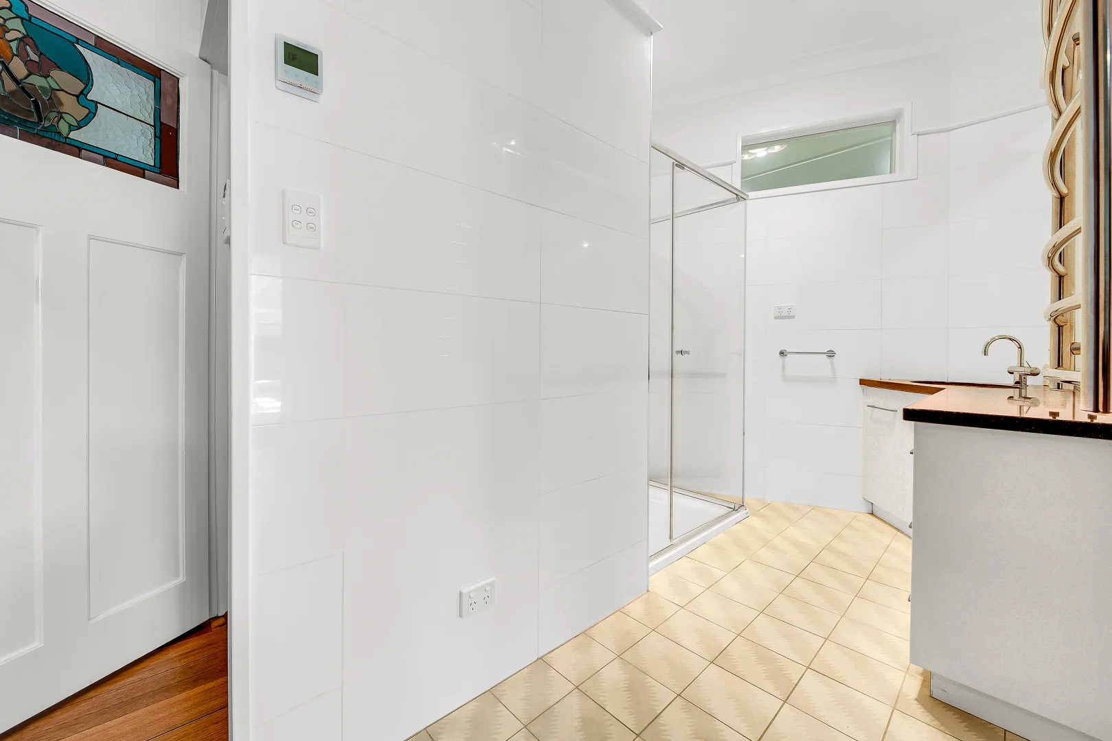 Additional image 11 of 6132 Great Alpine Road, Eurobin VIC 3739