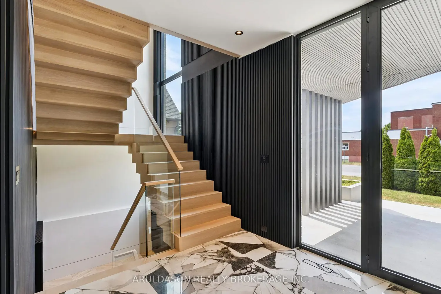 Additional image 4 of 1135 Balfour Street