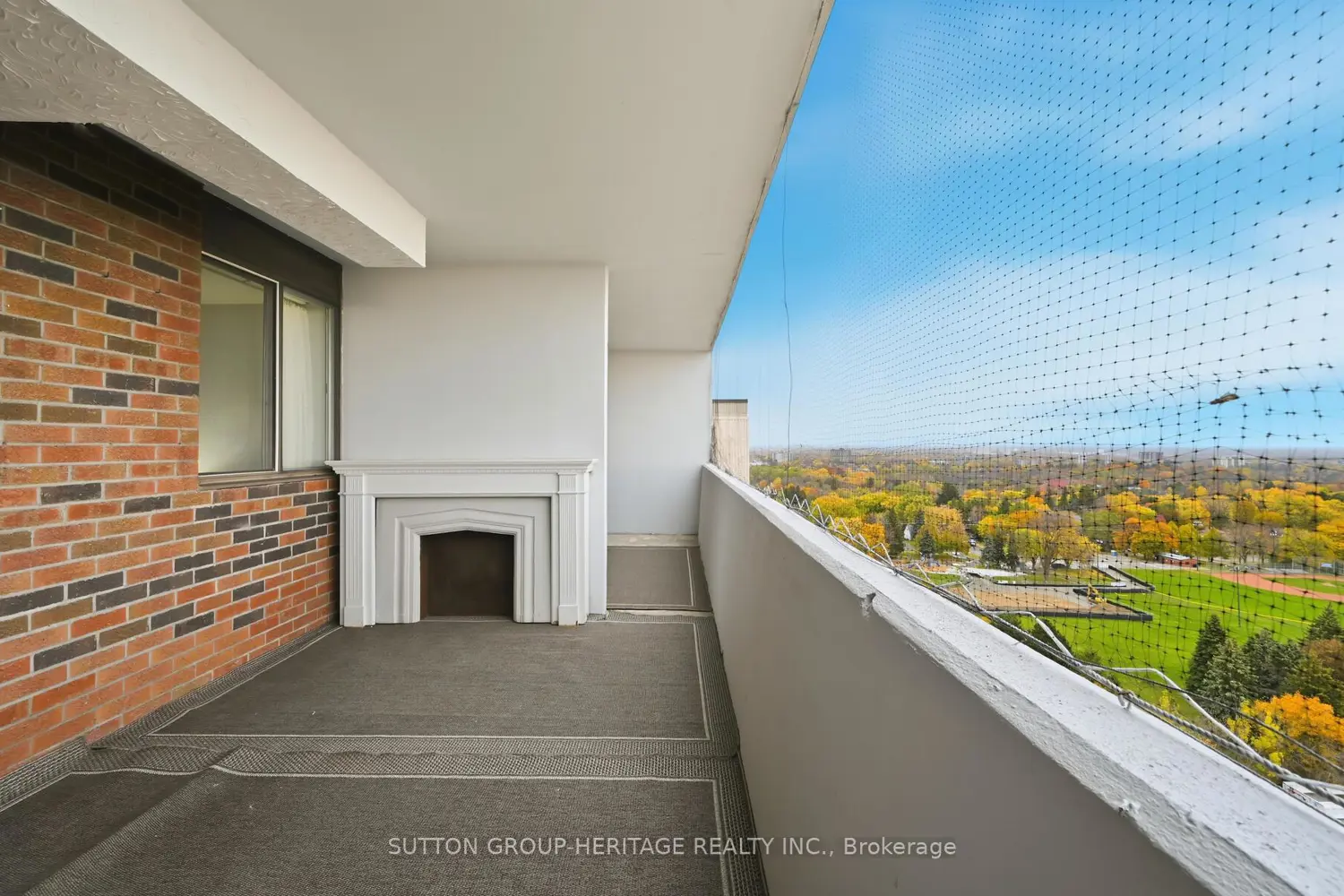 Additional image 17 of 3380 Eglinton Avenue 2007