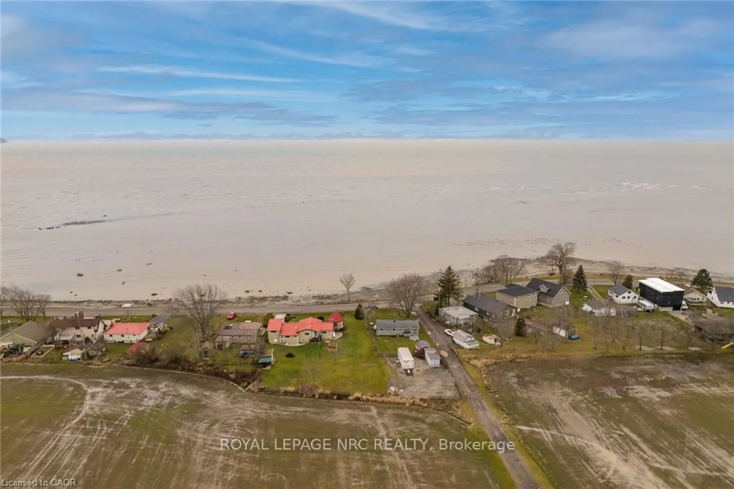 Additional image 14 of 817 Lakeshore Road