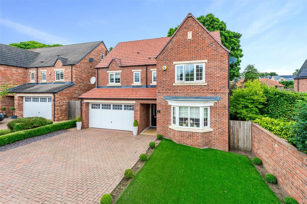 Additional image 31 of 6 bed detached house to rentAspen Drive, Scarcroft, Leeds LS14