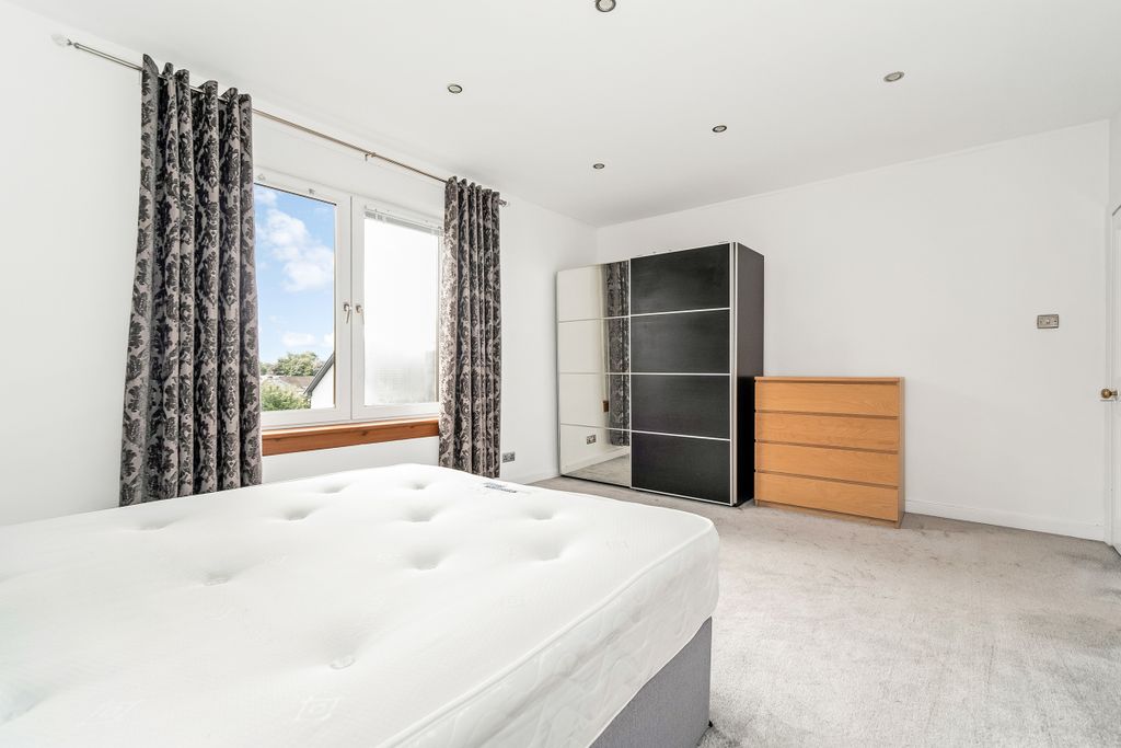 Additional image 16 of 2 bed semi-detached house to rentKirkton Avenue, Knightswood G13