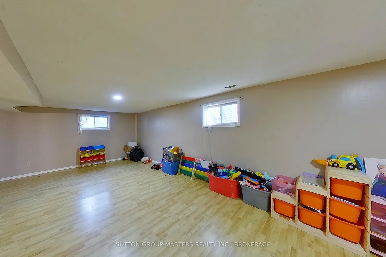 Additional image 18 of 14 Heritage Drive