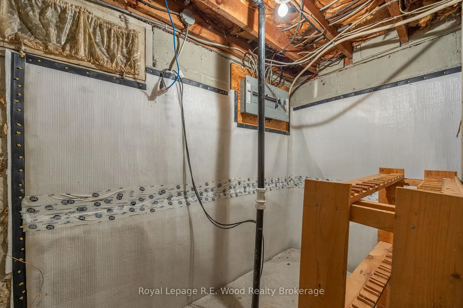 Additional image 16 of 48 Lisgar Avenue