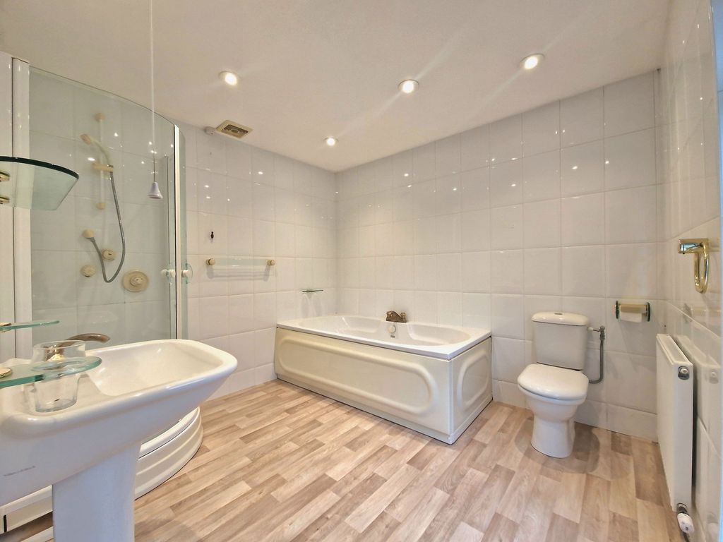 Additional image 11 of 4 bed detached bungalow to rentBishopton Way, Hexham NE46