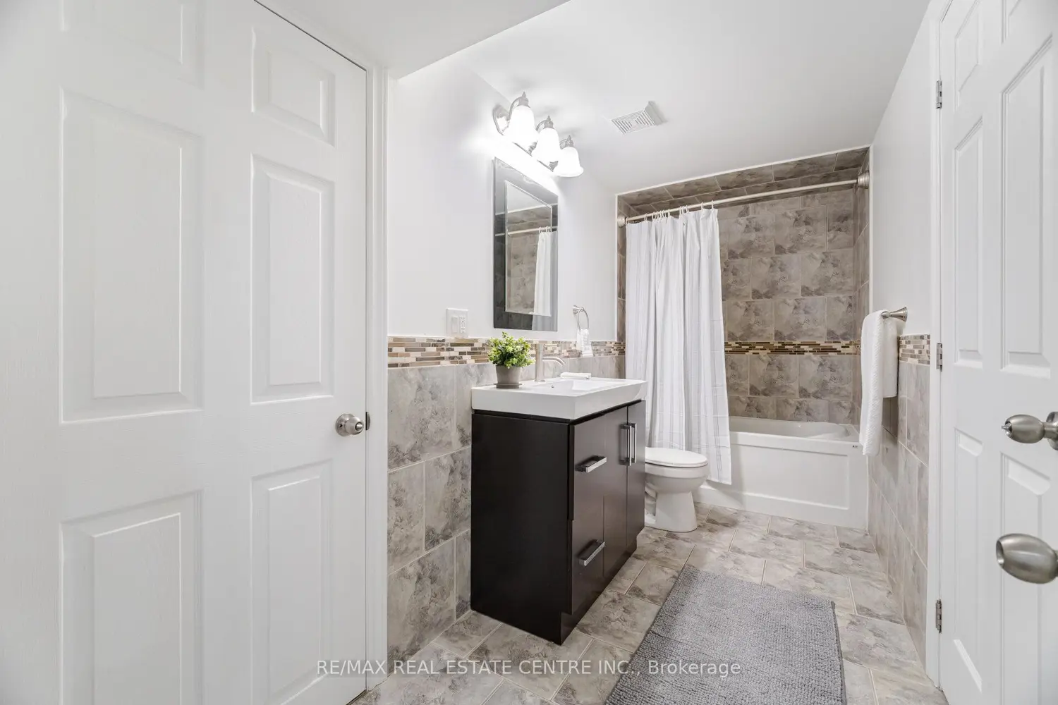 Additional image 15 of 166 Terrace Drive