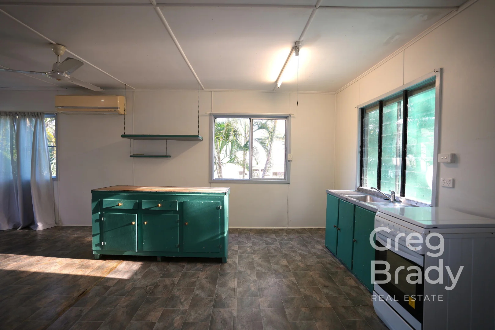 Additional image 10 of 1 Zelma Street, Grasstree Beach QLD 4740