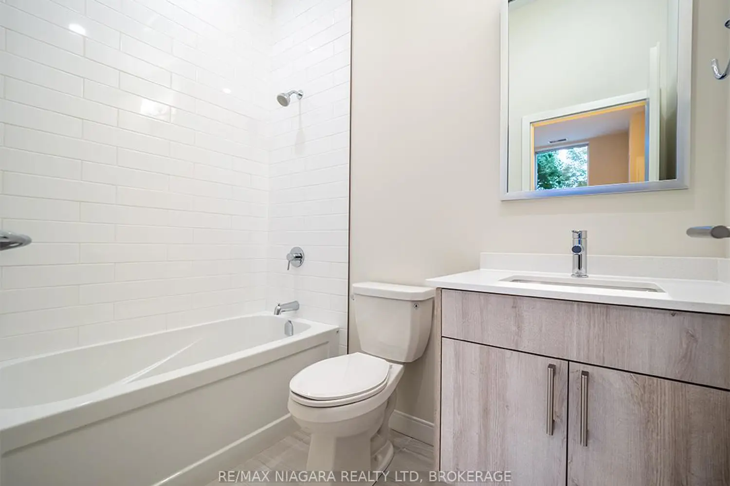 Additional image 8 of 118 West Street 101
