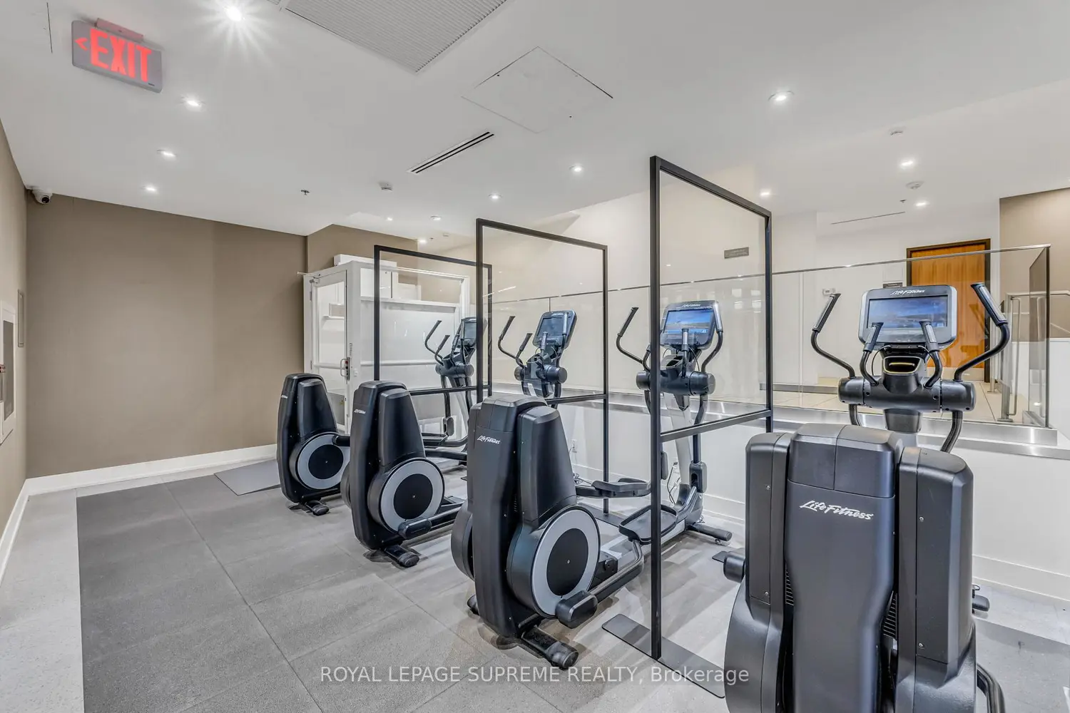 Additional image 17 of 111 St Clair Avenue 604