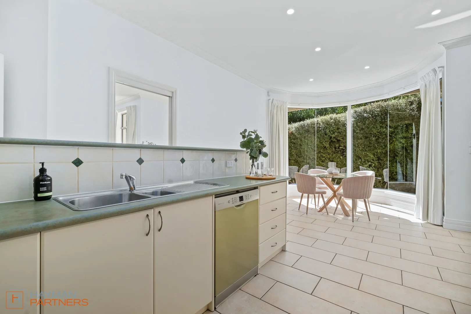 Additional image 10 of 41 MacGillivray Street, Yarralumla ACT 2600