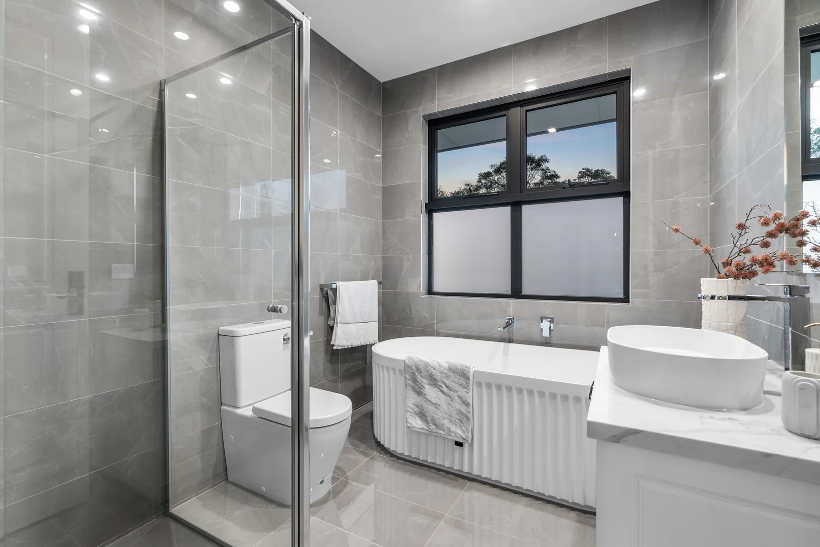 Additional image 11 of 2/2 Iona Court, Mount Waverley VIC 3149