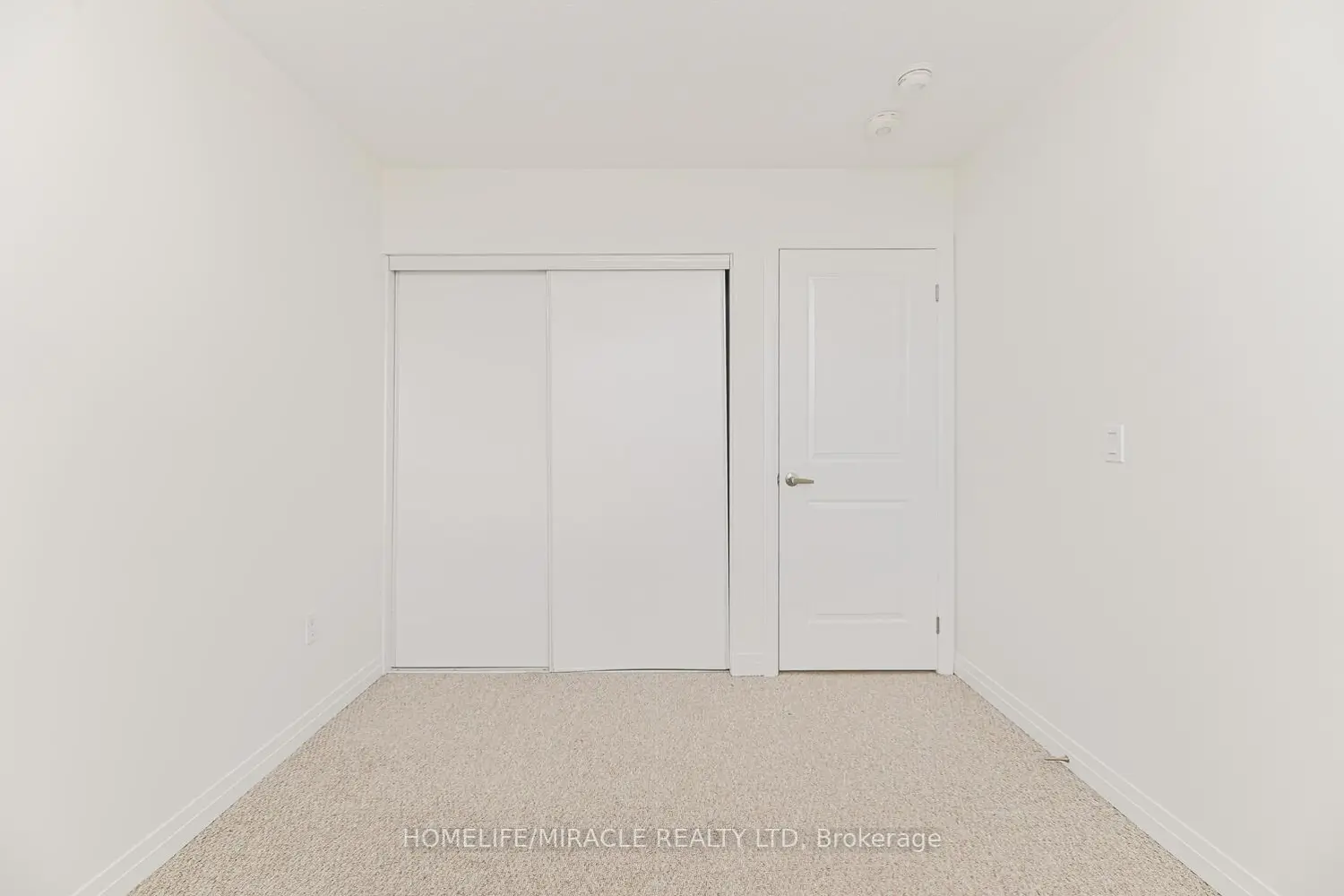 Additional image 9 of 4047 Maitland Street